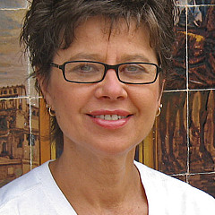 Jennifer Peters
