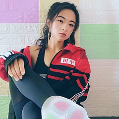 Strong Chinese Girl