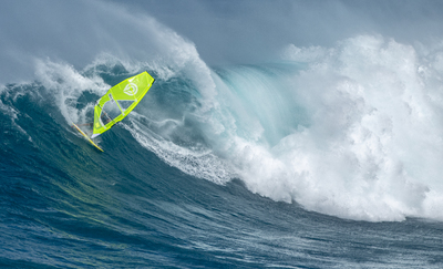 Thanksgiving Big Swell At Jaws Peahi On Maui