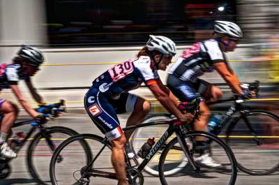 Bicycling Racing