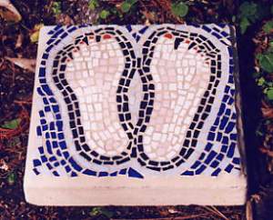 Mosaic Stepping Stone Workshop 
